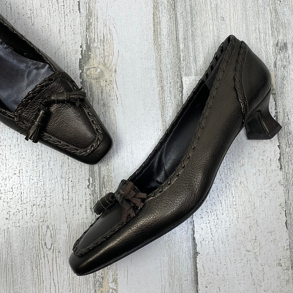 Stuart Weitzman Kitten Heel Loaders - Pewter - 8.… - image 1